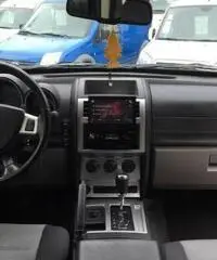 DODGE Nitro 2.8 CRD DPF SXT 4WD Aut. UNIPRO rif. 7113211 DODGE Nitro 2.8 CRD DPF SXT 4WD Aut. UNIPRO rif. 7113211