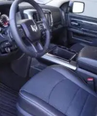 DODGE RAM SPORT REGULAR CAB*PDC*NAVI* rif. 6554903 DODGE RAM SPORT REGULAR CAB*PDC*NAVI* rif. 6554903