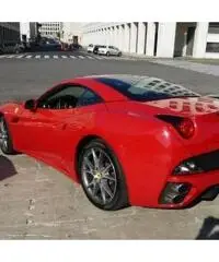 FERRARI California DCT rif. 4833939