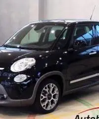 FIAT 500L 1.3 MJT TREKKING Pelle + Bluetooth + Cruise control + Comand FIAT 500L 1.3 MJT TREKKING Pelle + Bluetooth + Cruise control + Comand