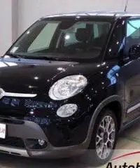FIAT 500L 1.3 MJT TREKKING Pelle + Bluetooth + Cruise control + Comand FIAT 500L 1.3 MJT TREKKING Pelle + Bluetooth + Cruise control + Comand