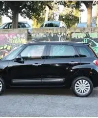 FIAT 500L 1.3 Mjt 95 CV Pop Star FIAT 500L 1.3 Mjt 95 CV Pop Star