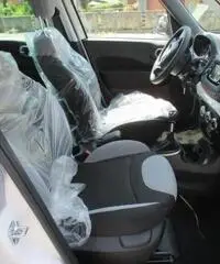 FIAT 500L 1.3 Mjt 95 CV Pop Star FIAT 500L 1.3 Mjt 95 CV Pop Star