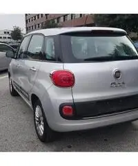 Fiat 500L 1.3 Multijet 85 CV Pop Star Fiat 500L 1.3 Multijet 85 CV Pop Star