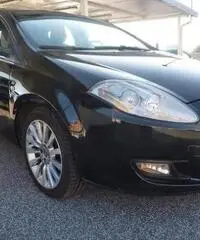 Fiat Bravo 1.9 MJT 120 CV Dynamic Fiat Bravo 1.9 MJT 120 CV Dynamic