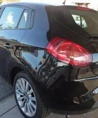 Fiat Bravo 1.9 MJT 120 CV Dynamic Fiat Bravo 1.9 MJT 120 CV Dynamic