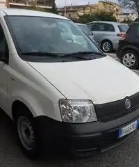 Fiat Panda 1.2 Actual van autocarro 2 posti km 35000 Fiat Panda 1.2 Actual van autocarro 2 posti km 35000