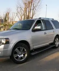 Suv americano Ford Expedition Limited 4WD Suv americano Ford Expedition Limited 4WD