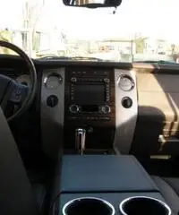 Suv americano Ford Expedition Limited 4WD Suv americano Ford Expedition Limited 4WD