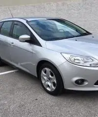 FORD Focus 1.6 TDCi 115 CV SW PLUS pari al nuovo rif. 7194268 FORD Focus 1.6 TDCi 115 CV SW PLUS pari al nuovo rif. 7194268