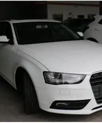 AUDI A4 Avant 2.0 TDI sport NAVI XENO TETTO rif. 7168380