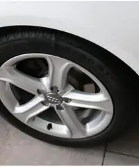 AUDI A4 Avant 2.0 TDI sport NAVI XENO TETTO rif. 7168380