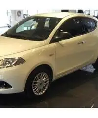 Lancia Ypsilon 1.2 69 CV 5 porte Silver Lancia Ypsilon 1.2 69 CV 5 porte Silver