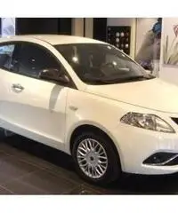 Lancia Ypsilon 1.2 69 CV 5 porte Silver Lancia Ypsilon 1.2 69 CV 5 porte Silver