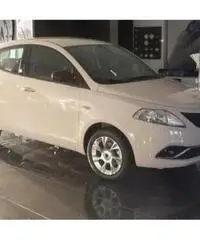 Lancia Ypsilon 1.3 MJT 16V 95 CV 5 porte S&S Gold Lancia Ypsilon 1.3 MJT 16V 95 CV 5 porte S&S Gold