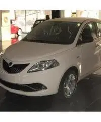 Lancia Ypsilon 1.3 MJT 16V 95 CV 5 porte S&S Gold Lancia Ypsilon 1.3 MJT 16V 95 CV 5 porte S&S Gold