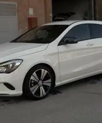 MERCEDES-BENZ CLA 200 d S.W. Automatic Sport rif. 6798580 MERCEDES-BENZ CLA 200 d S.W. Automatic Sport rif. 6798580