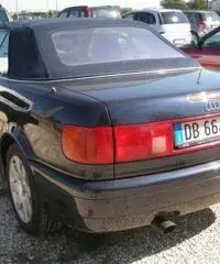 Audi 80