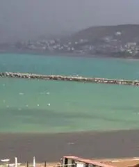 AFFITTASI APPARTAMENTO ARREDATO CON VISTA MARE AFFITTASI APPARTAMENTO ARREDATO CON VISTA MARE