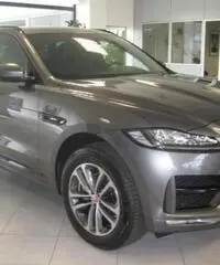 Jaguar F-Pace 2.0d 180 CV AWD aut. R-Sport