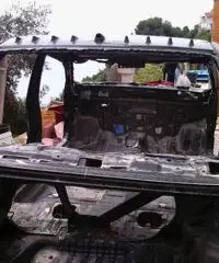 Scocca incidentata Mitsubishi Lancer Evo 9 con doc per espatrio