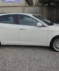 ALFA ROMEO Giulietta 1.6 JTDm-2 105 CV Distinctive rif. 7104279