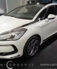 DS DS5 BlueHDi 180 S&S EAT6 Sport Chic DS DS5 BlueHDi 180 S&S EAT6 Sport Chic
