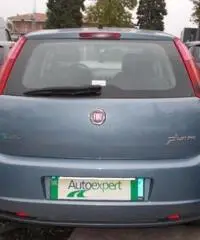 FIAT Grande Punto 1.4 5 porte Dynamic Natural Power rif. 7115104 FIAT Grande Punto 1.4 5 porte Dynamic Natural Power rif. 7115104