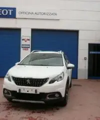 PEUGEOT 2008 1.6 ALLURE HDI  KM 0 - 10/2016 GARANZIA 24 MESI PEUGEOT 2008 1.6 ALLURE HDI  KM 0 - 10/2016 GARANZIA 24 MESI