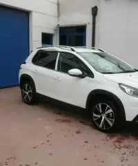 PEUGEOT 2008 1.6 ALLURE HDI  KM 0 - 10/2016 GARANZIA 24 MESI PEUGEOT 2008 1.6 ALLURE HDI  KM 0 - 10/2016 GARANZIA 24 MESI