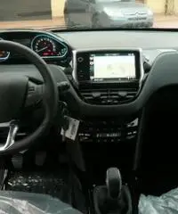 PEUGEOT 2008 1.6 ALLURE HDI  KM 0 - 10/2016 GARANZIA 24 MESI PEUGEOT 2008 1.6 ALLURE HDI  KM 0 - 10/2016 GARANZIA 24 MESI