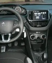 PEUGEOT 208 1.2 GPL KM 0 30/11/2016 ACTIVE SILVER
