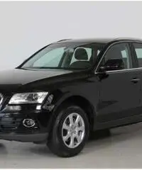 AUDI Q5 2.0TDI 190CV quattro DPF S-tronic NAVI XENO CAMERA rif. 7010170 AUDI Q5 2.0TDI 190CV quattro DPF S-tronic NAVI XENO CAMERA rif. 7010170