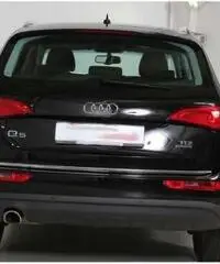 AUDI Q5 2.0TDI 190CV quattro DPF S-tronic NAVI XENO CAMERA rif. 7010170 AUDI Q5 2.0TDI 190CV quattro DPF S-tronic NAVI XENO CAMERA rif. 7010170