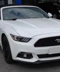 FORD Mustang Convertible 2.3 EcoBoost Automatico - Navi rif. 7150935 FORD Mustang Convertible 2.3 EcoBoost Automatico - Navi rif. 7150935