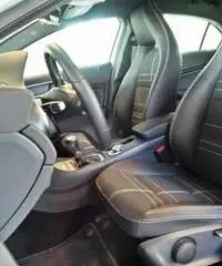 MERCEDES-BENZ A 180 CDI Urban NAVI XENO SENSORI GARANTITA rif. 6830517 MERCEDES-BENZ A 180 CDI Urban NAVI XENO SENSORI GARANTITA rif. 6830517