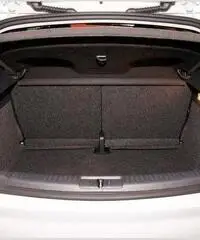 VOLKSWAGEN Scirocco 2.0 TDI 150CV DPF SPORT NAVI PDC rif. 6769852 VOLKSWAGEN Scirocco 2.0 TDI 150CV DPF SPORT NAVI PDC rif. 6769852