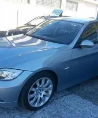 BMW 320 Serie 3   (E90/E91)  cat Touring Attiva BMW 320 Serie 3   (E90/E91)  cat Touring Attiva