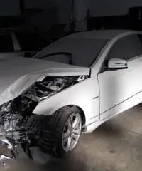 C.O.M.P.R.O. AUTO SINISTRATE AUTO INCIDENTATE ANCONA