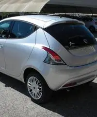 LANCIA Ypsilon 1.2 69 CV 5 porte GPL Ecochic Silver rif. 5978899 LANCIA Ypsilon 1.2 69 CV 5 porte GPL Ecochic Silver rif. 5978899