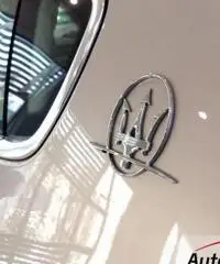 MASERATI NUOVA QUATTROPORTE 3.8 V8 GTS 530 CV