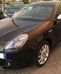 Alfa Romeo Giulietta 2.0 JTDm-2 170 CV exclusive Alfa Romeo Giulietta 2.0 JTDm-2 170 CV exclusive