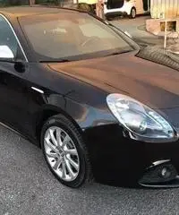 Alfa Romeo Giulietta 2.0 JTDm-2 170 CV exclusive Alfa Romeo Giulietta 2.0 JTDm-2 170 CV exclusive