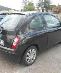 Nissan Micra ( Metano )