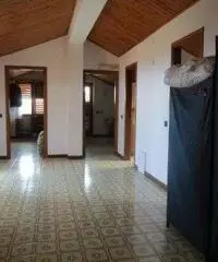 Zafferana Etnea: Mansarda 4 Locali