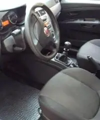 FIAT  PUNTO 1400 gpl 75 C.V 5 PORTE DINAMIC CASA MADRE
