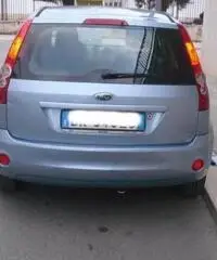 FORD Fiesta 1.2 16V 5p. Titanium rif. 7190439