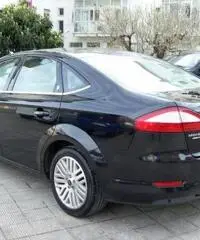 Ford Mondeo 2.0 TDCi 140CV 4p Ghia Navy