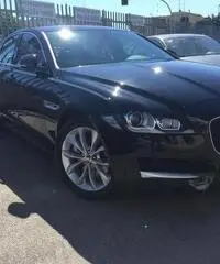 Jaguar XF 2.0d 180 CV R-Sport Automatico