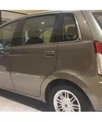 Lancia Musa 1.4 16V ORO